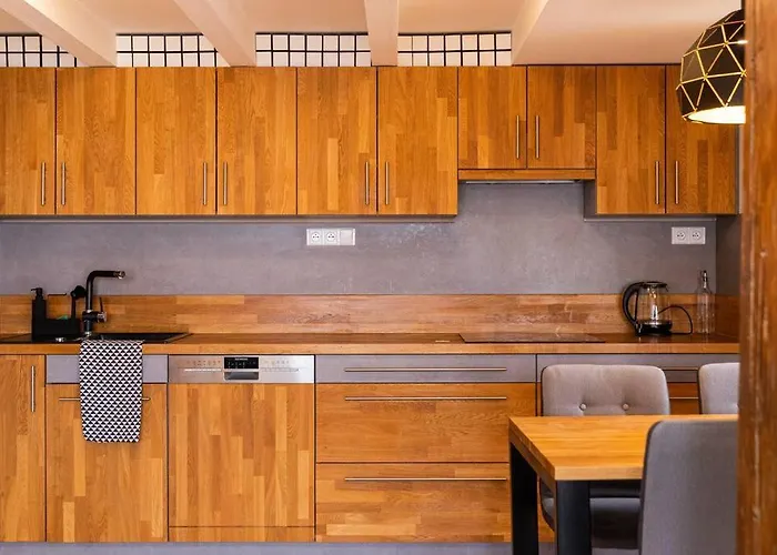 Apartman Luxusni S Terasou V Centru *
